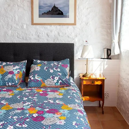 La Mancelliere De Montjoie D'hotes Constellation