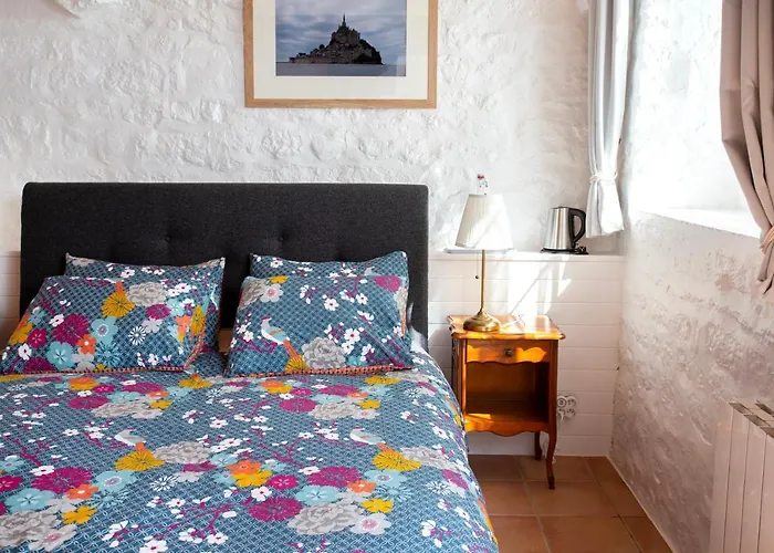 La Mancelliere De Montjoie D'hotes Constellation